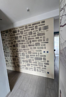 Décoration murale enduit pierre naturelle à Douai