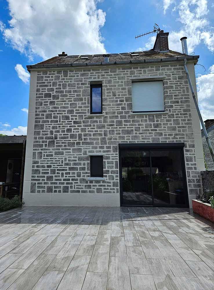 Mur rénové parement pierre